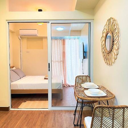 1Br Prisma Residences Dmci Stylish Condo Pasig City Buitenkant foto