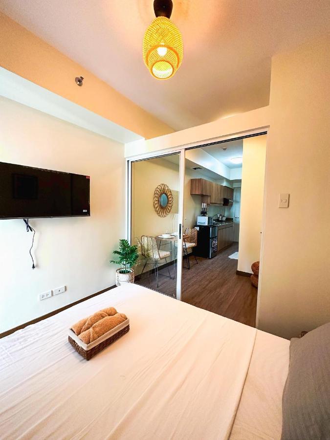 1Br Prisma Residences Dmci Stylish Condo Pasig City Buitenkant foto