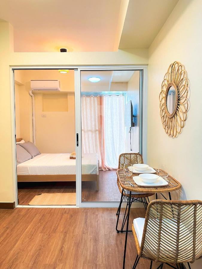 1Br Prisma Residences Dmci Stylish Condo Pasig City Buitenkant foto