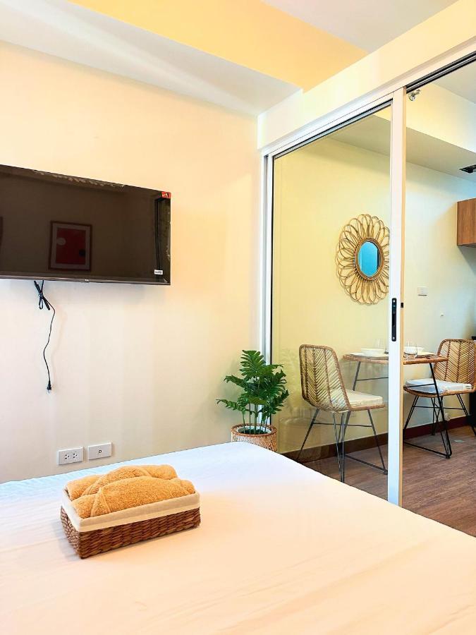 1Br Prisma Residences Dmci Stylish Condo Pasig City Buitenkant foto